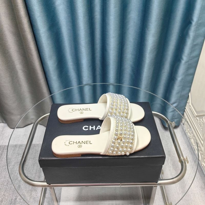 Ch*el slippers
